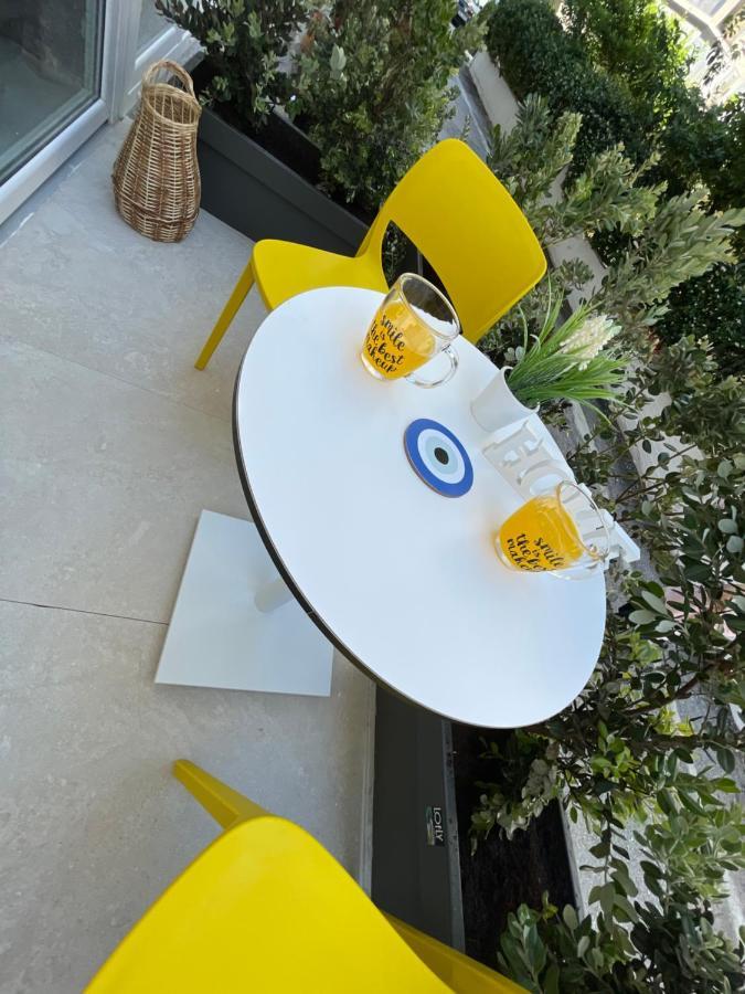 Vela Apartament 2 Sarandë Exterior foto